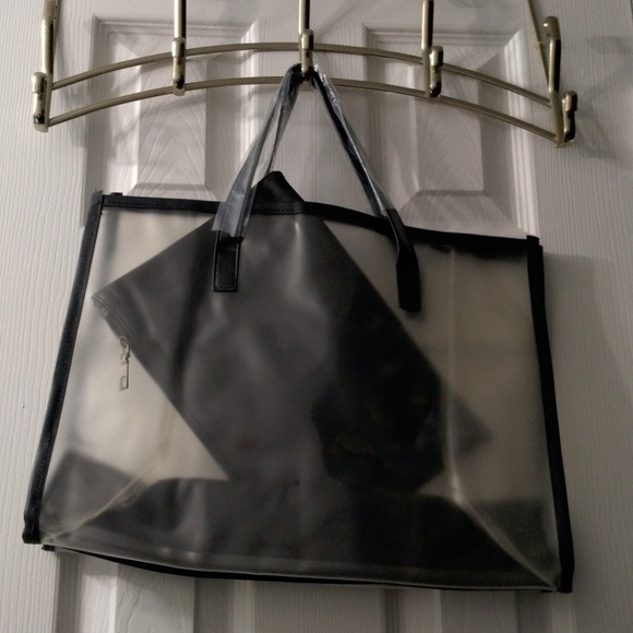 Small Mickey mouse Paris sturdy black and clear bag with case - Picture 3 of 4